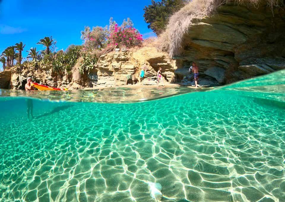Elmaral Living Experience "Adults Only" Lejlighed Agia Pelagia Eksteriør billede